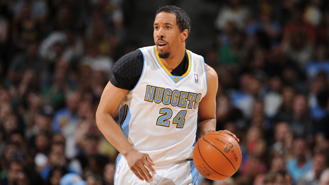 鹿在与强敌 鹿在与强敌