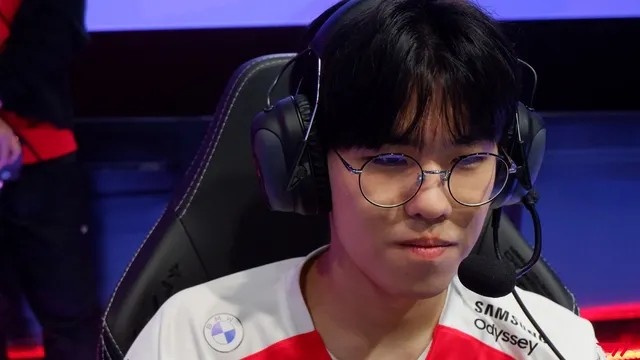 自信贯穿着 自信贯穿着