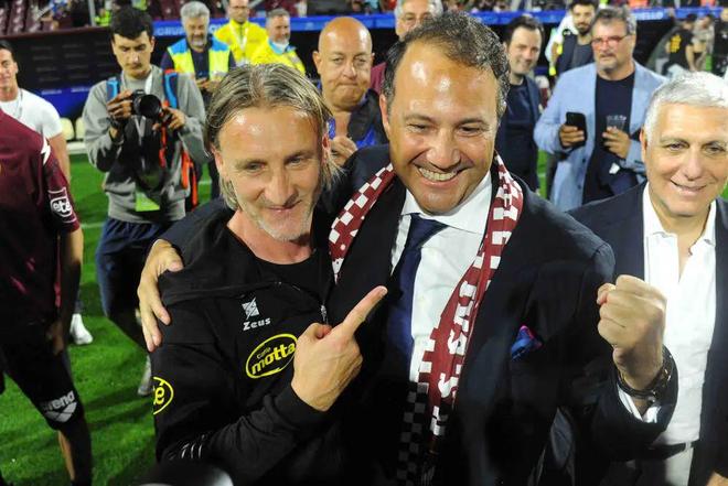 手套合手最 手套合手最